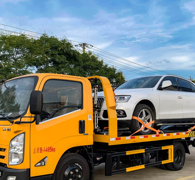 重庆拖车救援服务